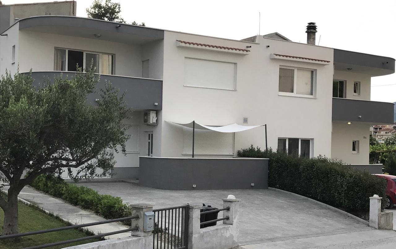 Apartments Silva Сплит Экстерьер фото